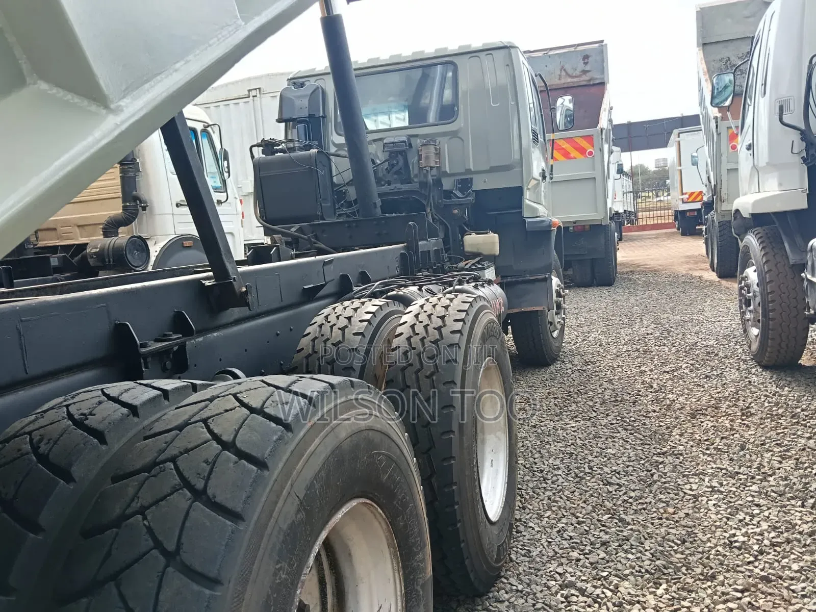 Isuzu FVZ Tipper