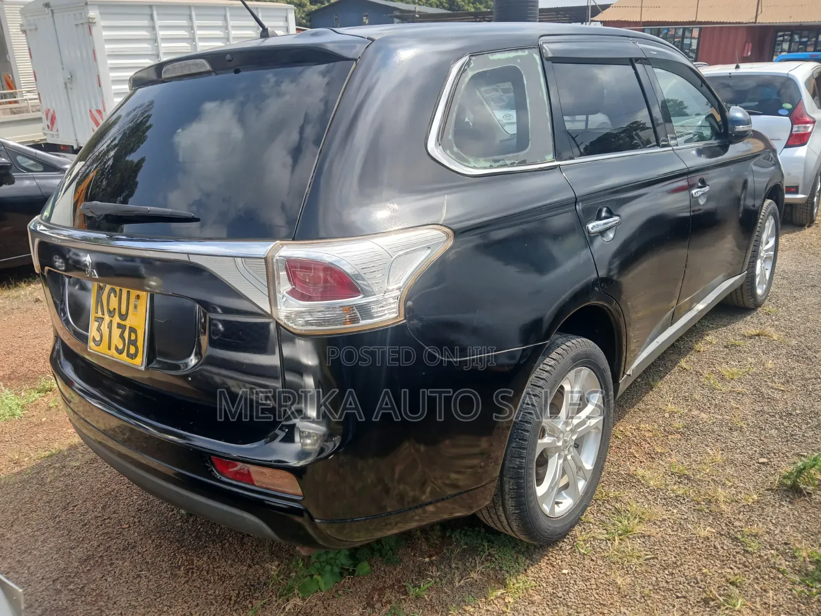 Mitsubishi Outlander 2013 Black