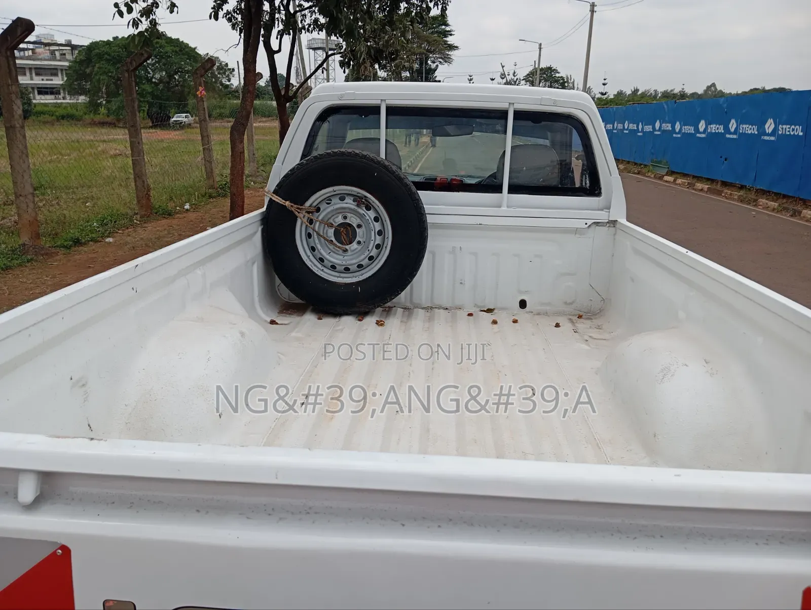 Isuzu D-MAX 2006 White