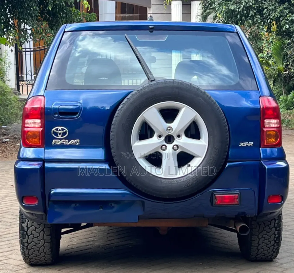 Toyota RAV4 2004 Blue