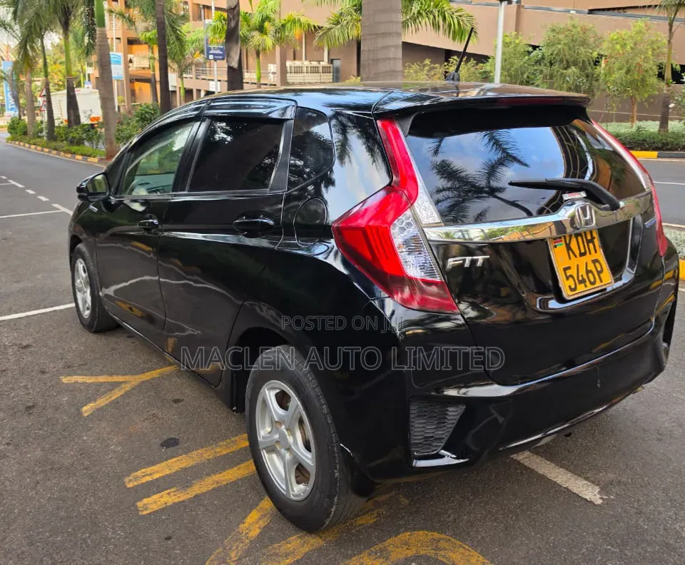 Honda Fit 2016 Black