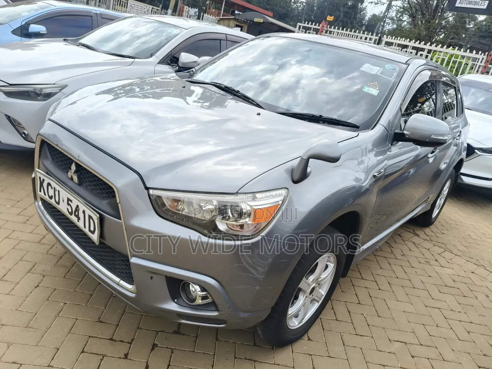Mitsubishi RVR 2.0 2012 Gray