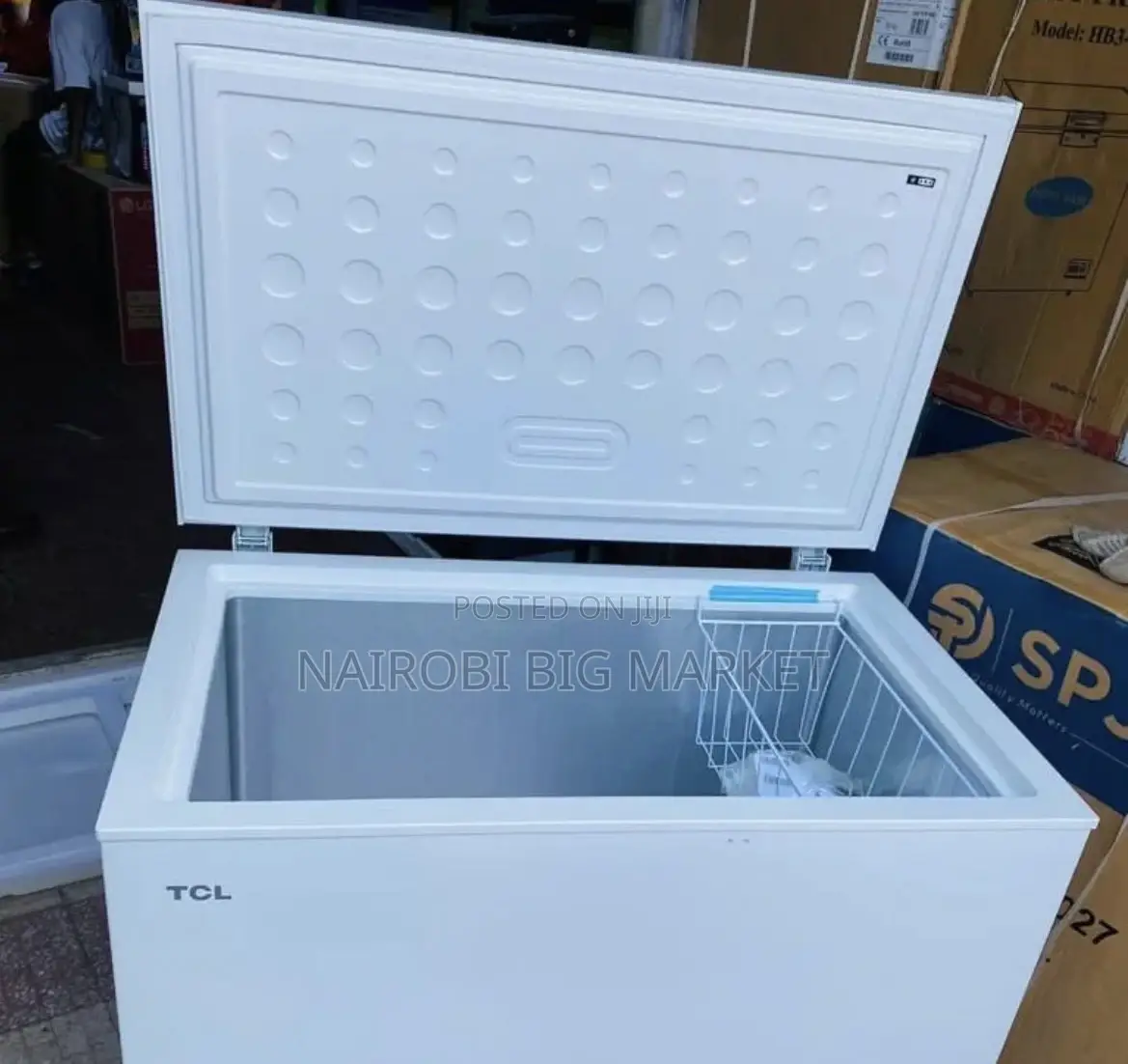 TCL 250litres Chest Freezer
