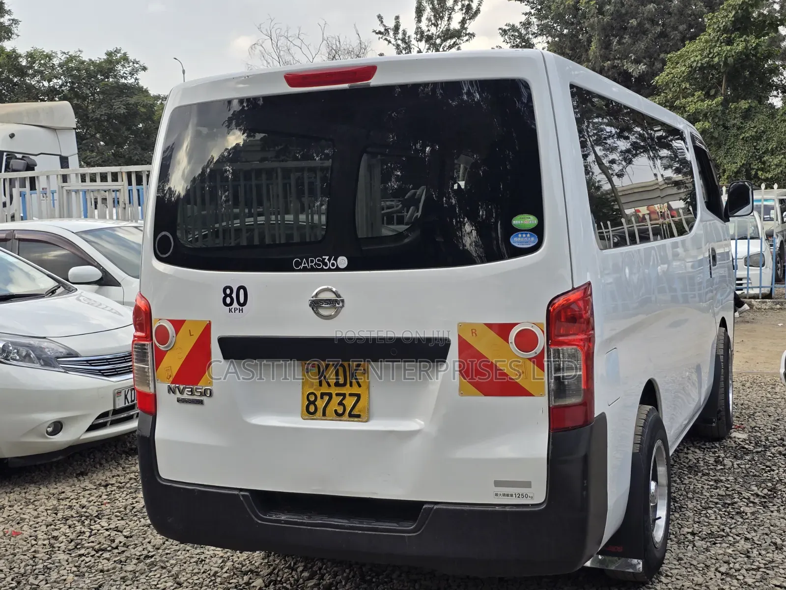 Nissan Caravan (Urvan) 2015 White