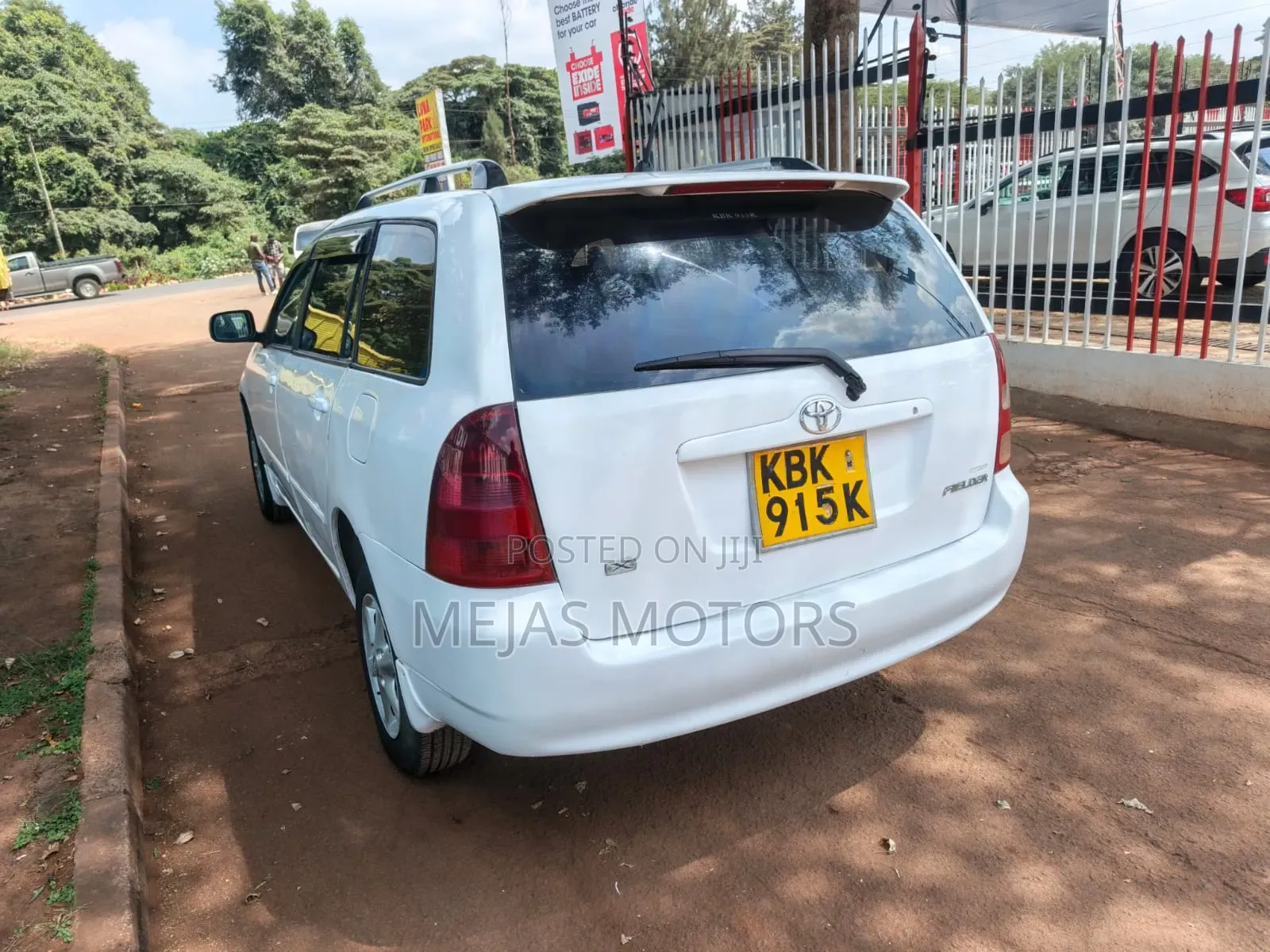 Toyota Corolla Fielder 2006 White