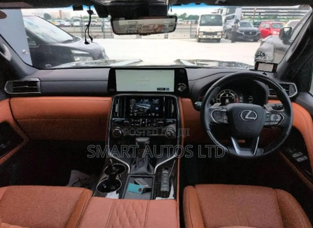 Lexus LX 600 2022 Black