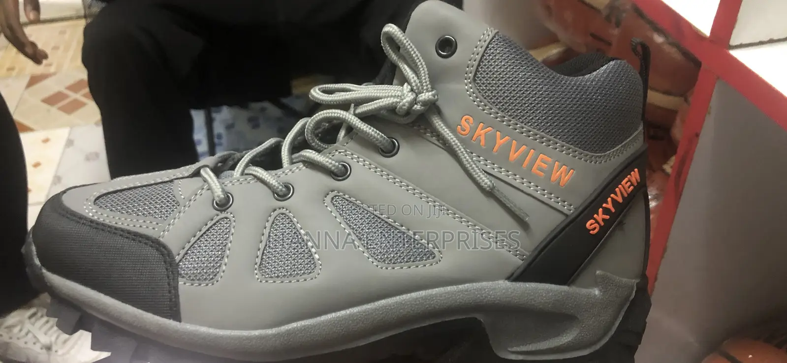 Sky View Hiking Shoes