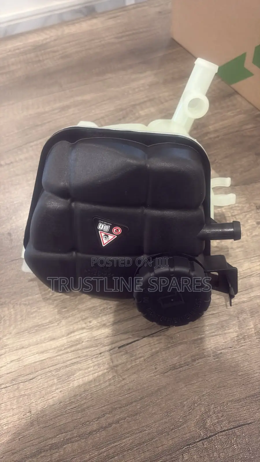 Mercedes-Benz Coolant Expansion Tank / Coolant Reservoir
