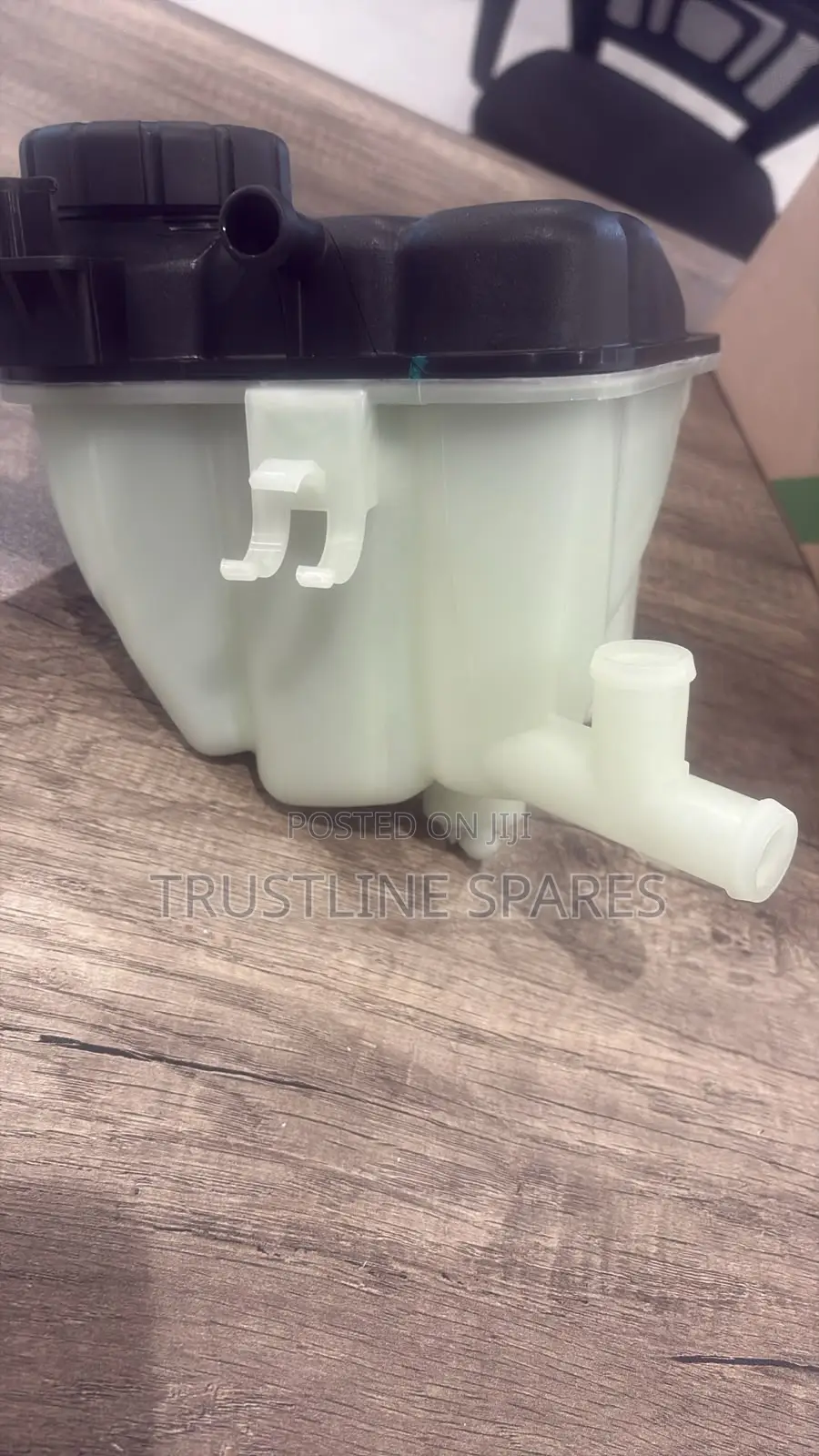 Mercedes-Benz Coolant Expansion Tank / Coolant Reservoir