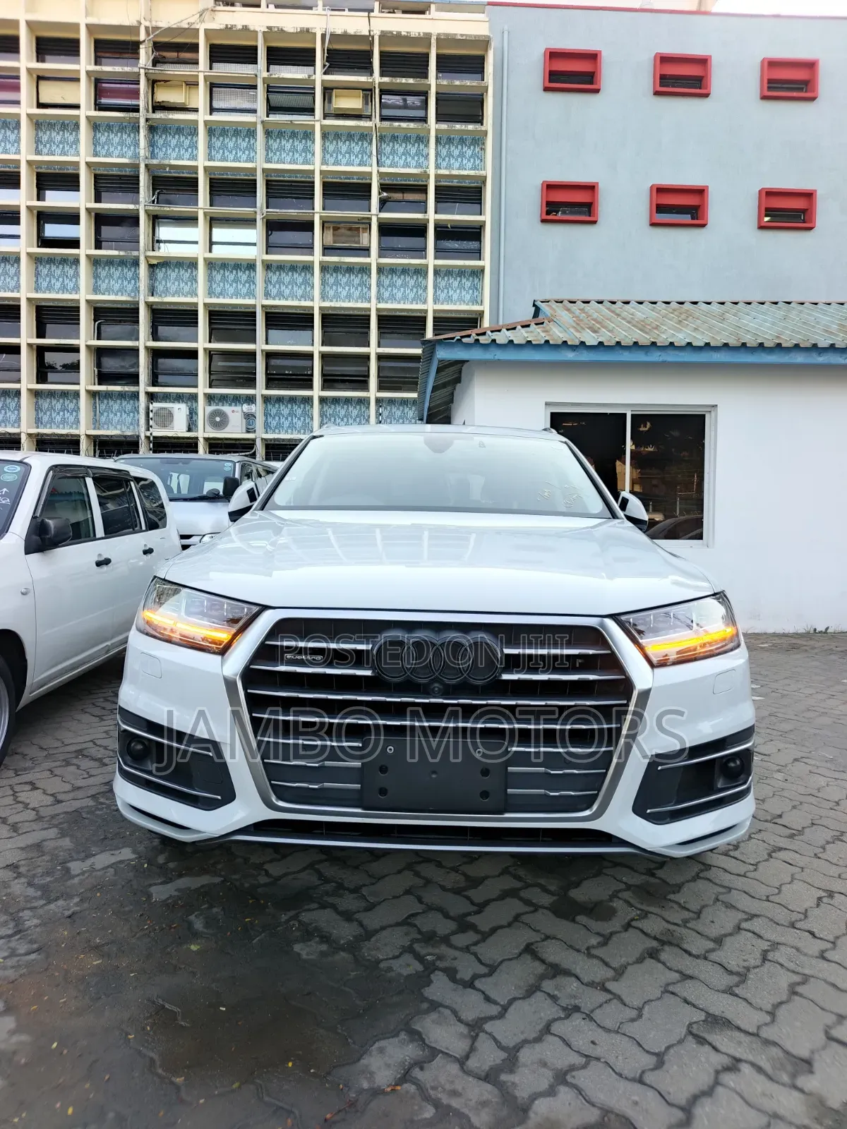 Audi Q7 45 SE Premium AWD quattro 2019 White