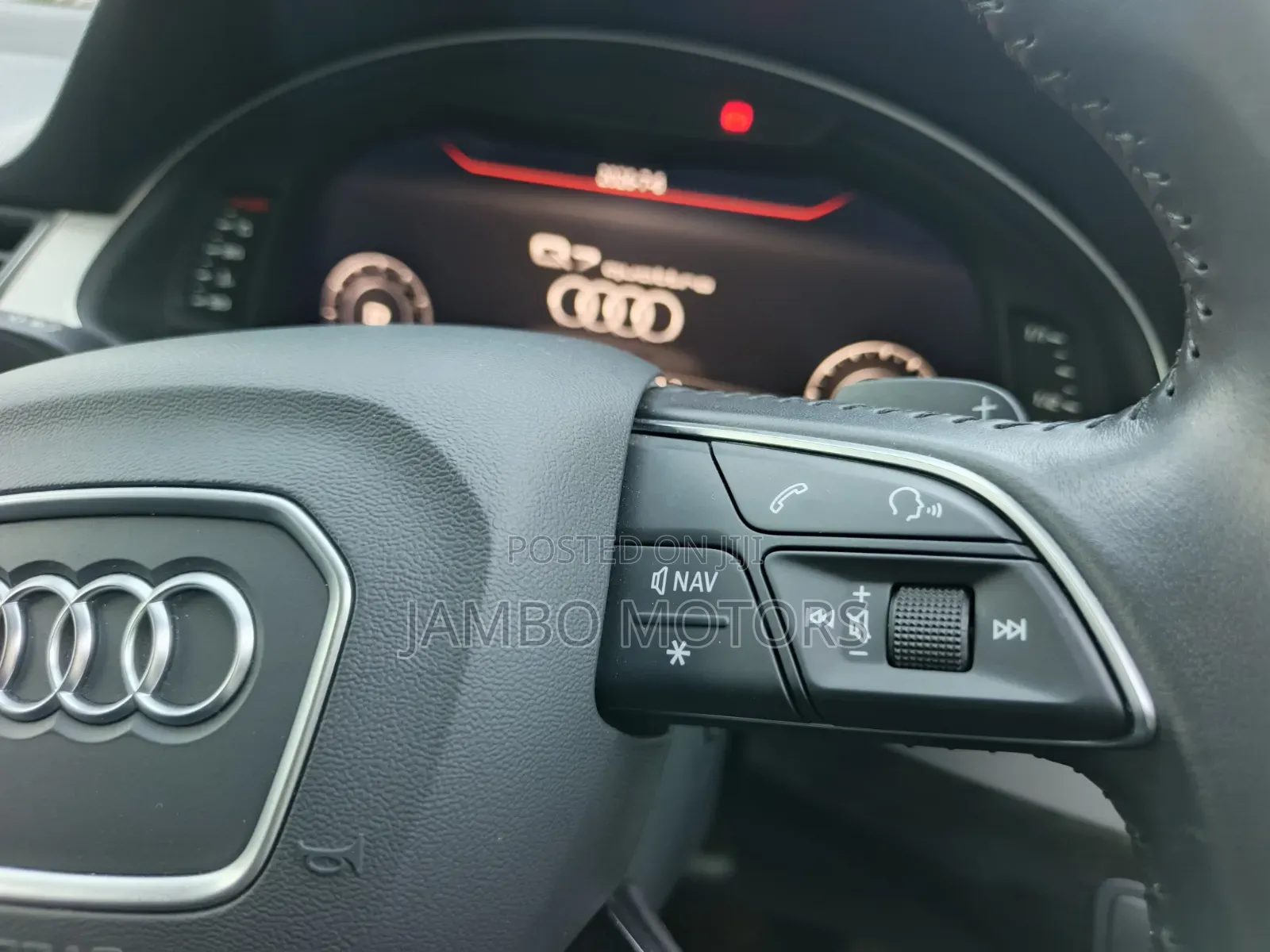 Audi Q7 45 SE Premium AWD quattro 2019 White