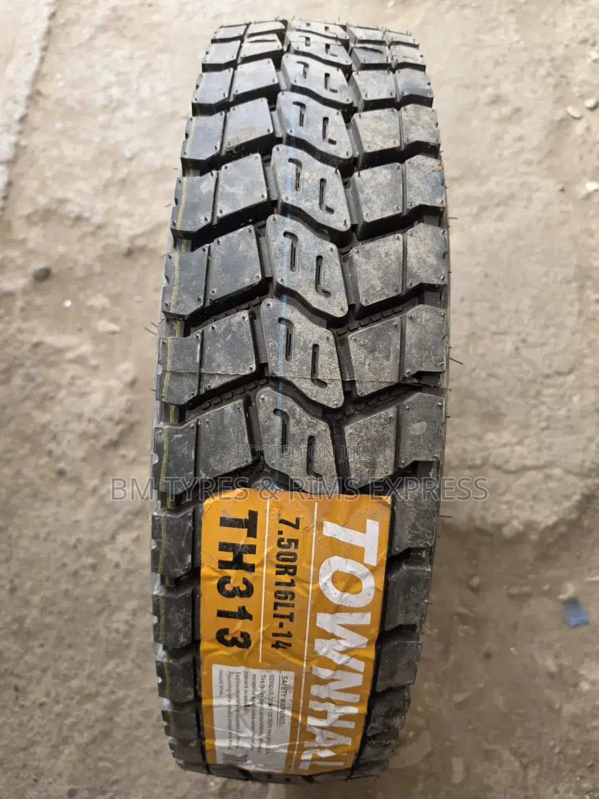 750 R16 Townhall Tires (Diff) Commercial.