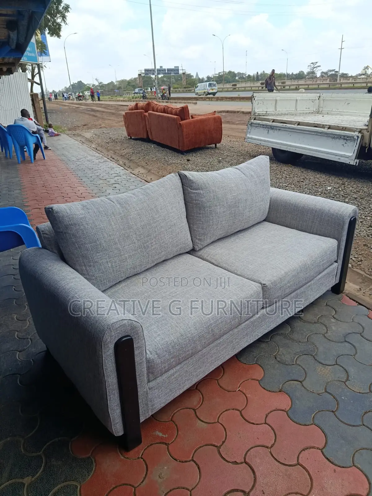 3-Seater Grey Sofa Cushioned