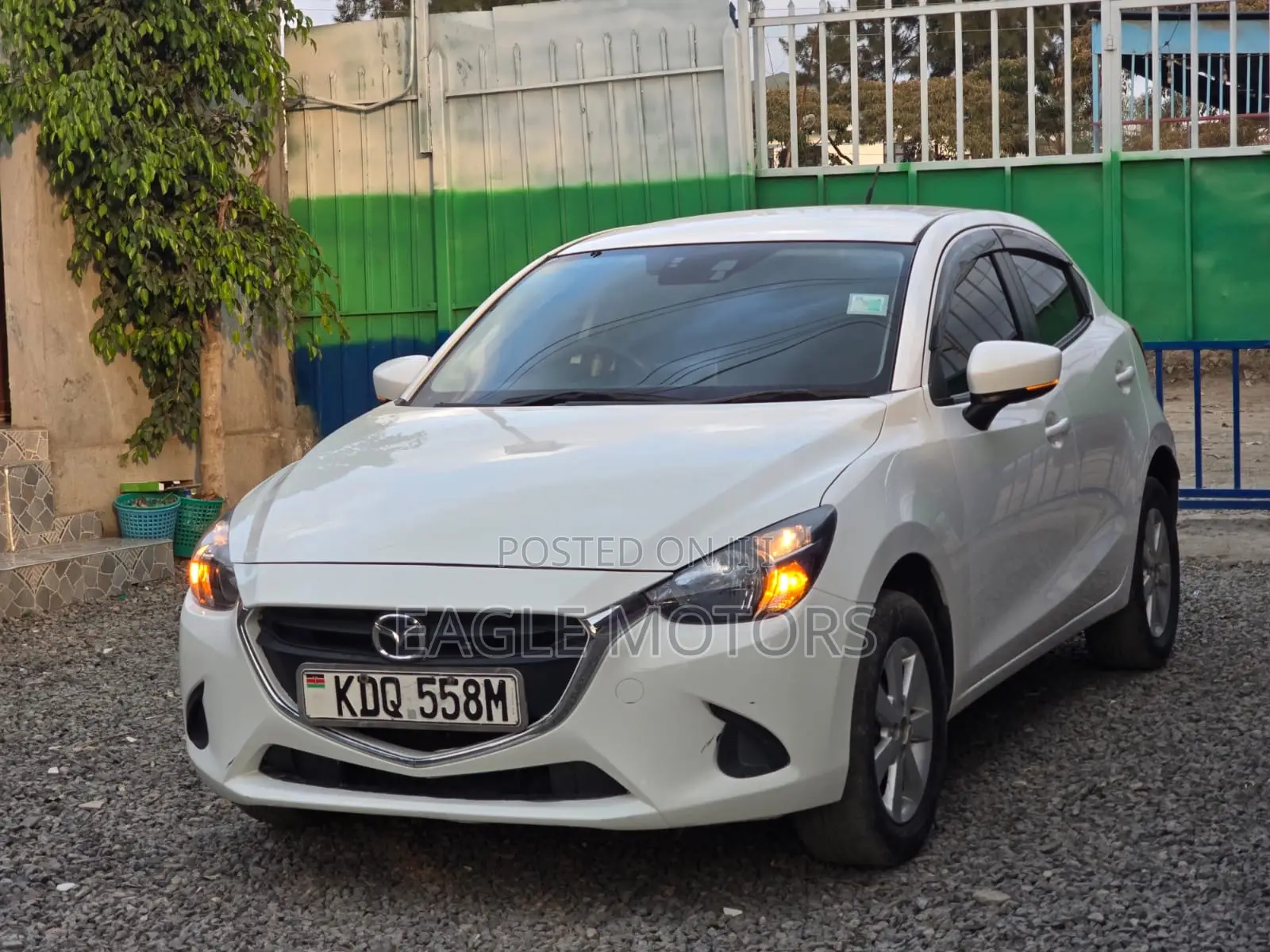 Mazda Demio 2017 White