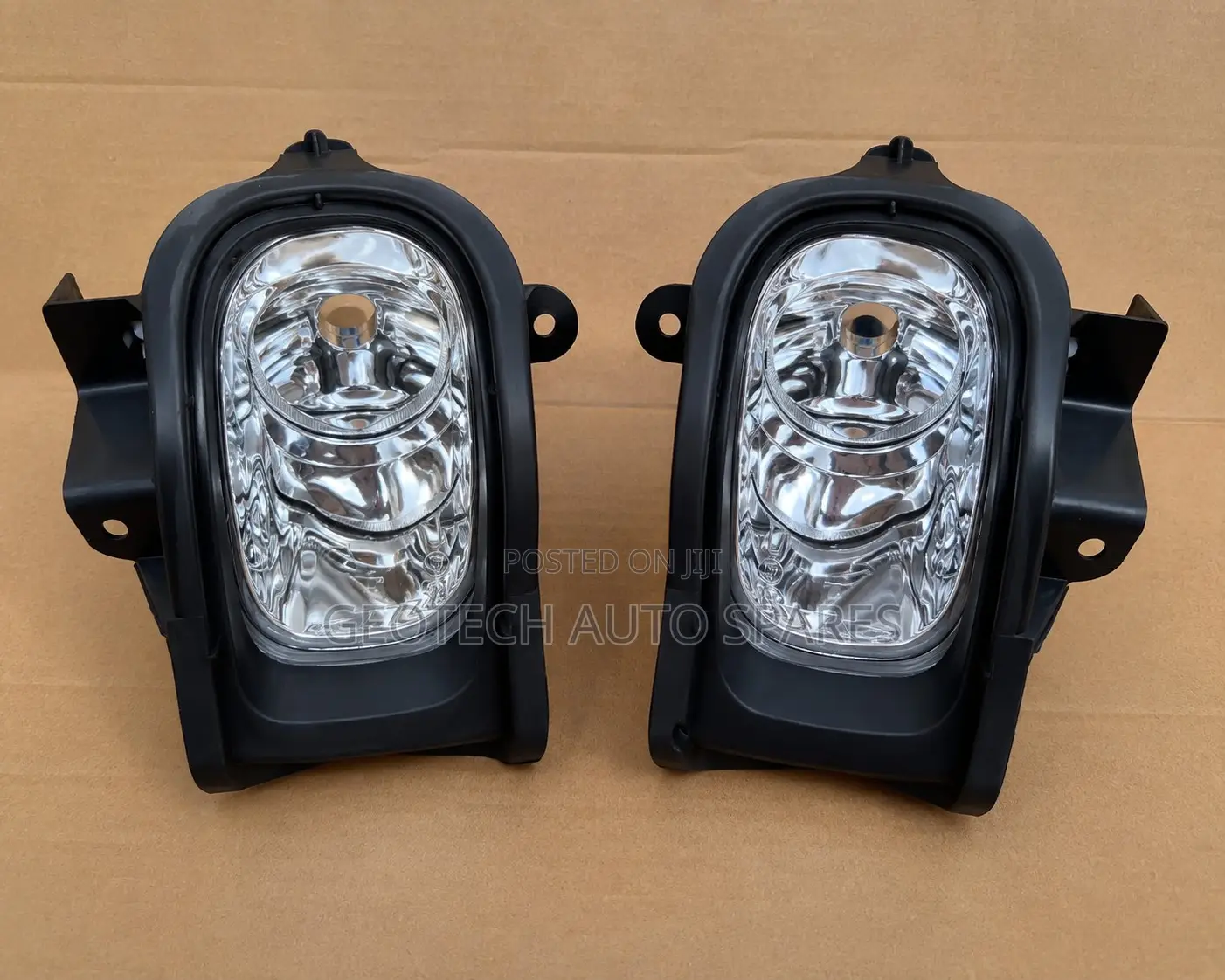 Toyota Premio 240 Foglights