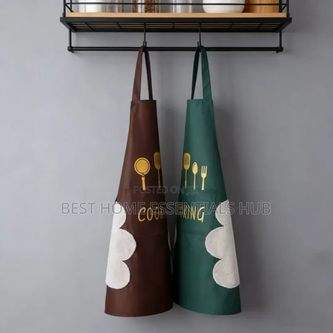 Kitchen Apron With Hand Wipe Pockets