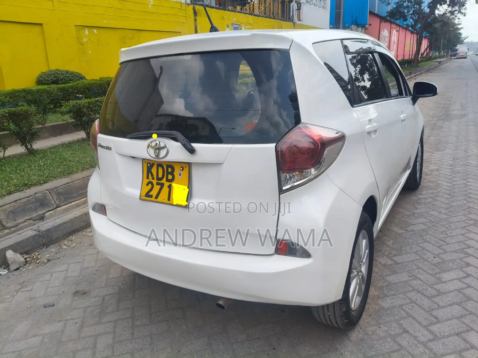 Toyota Ractis 2014 White