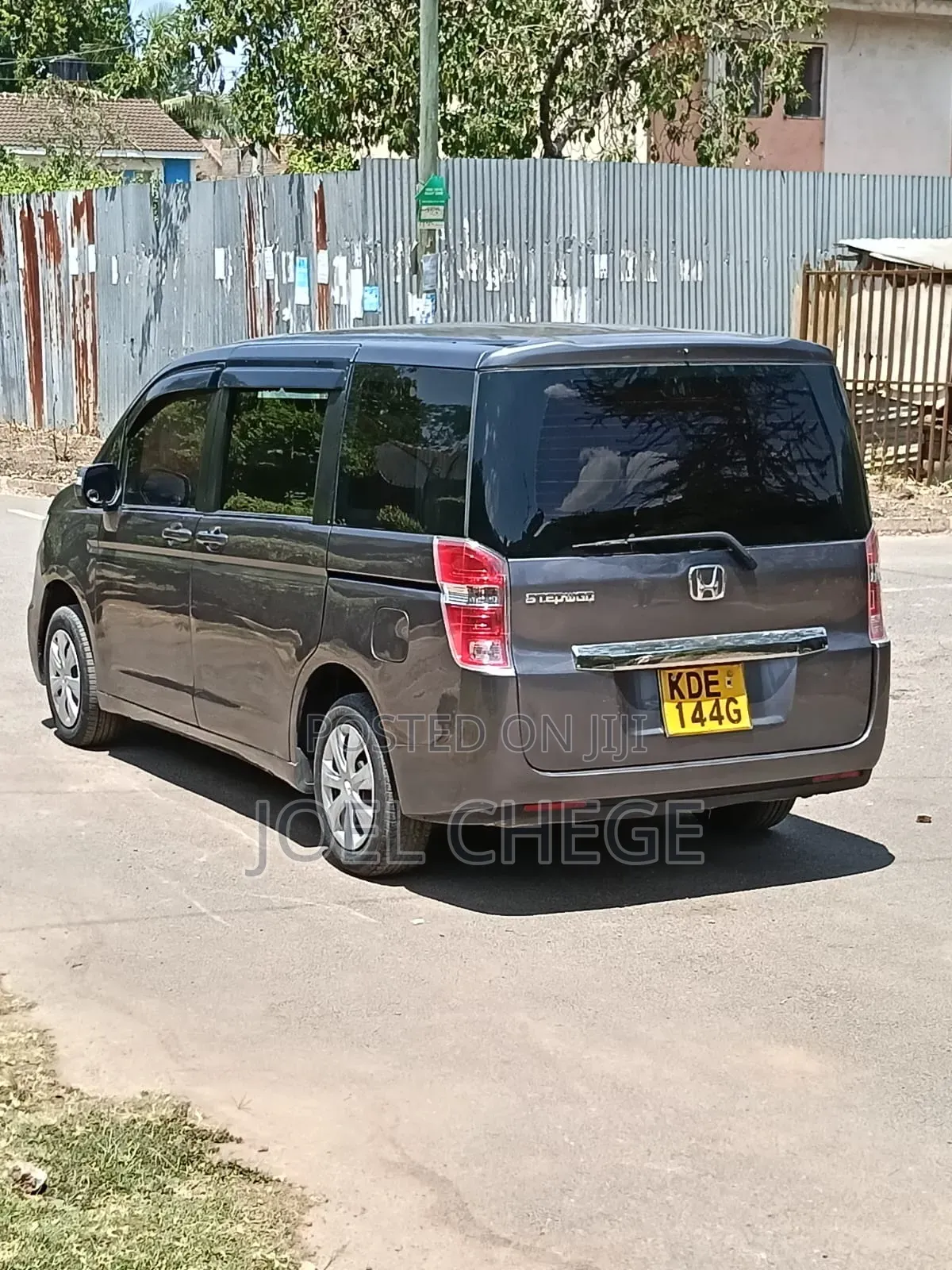 Honda Stepwgn 2014 Brown