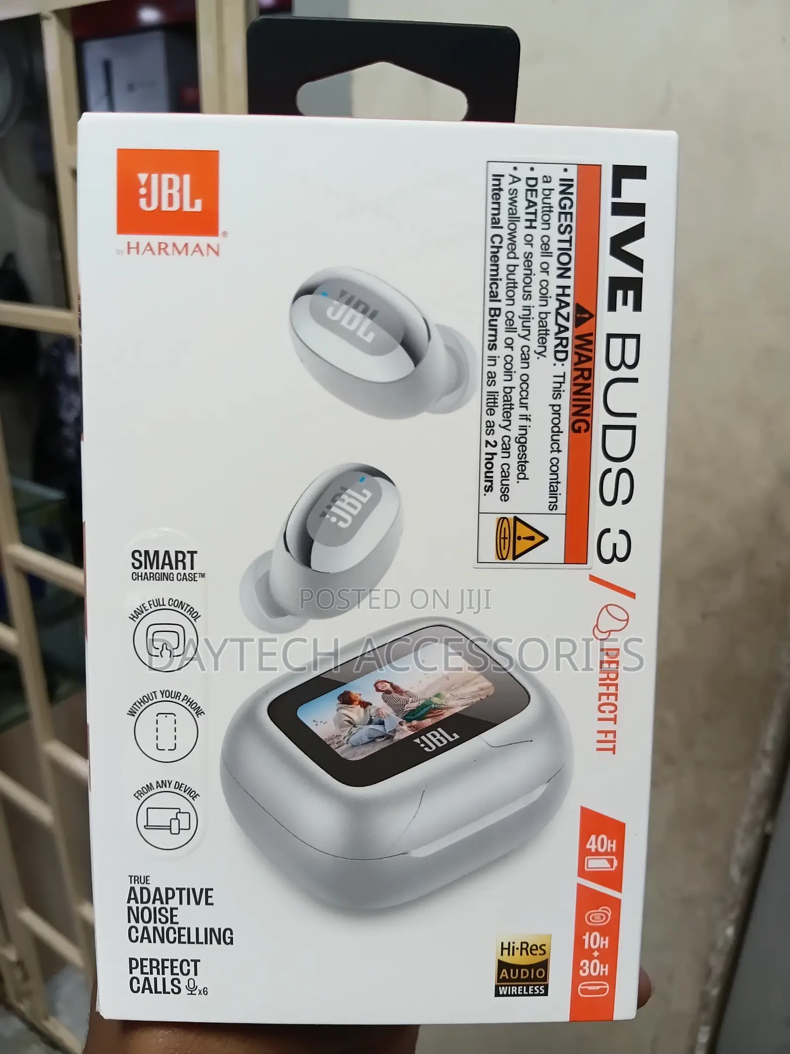 JBL Live Buds 3 True Wireless Noise Cancelling Earbuds - White