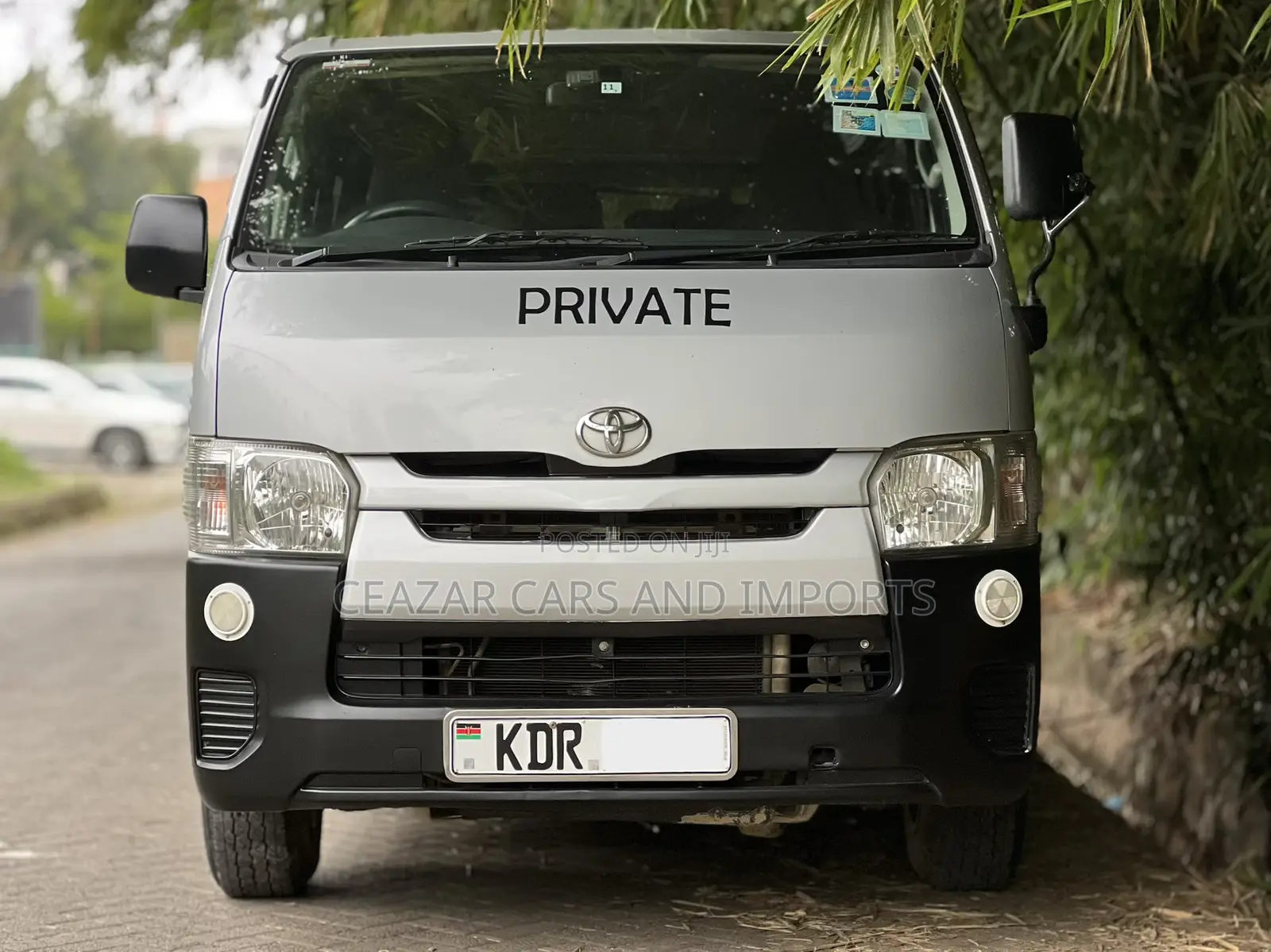 Toyota HiAce 2017 Silver