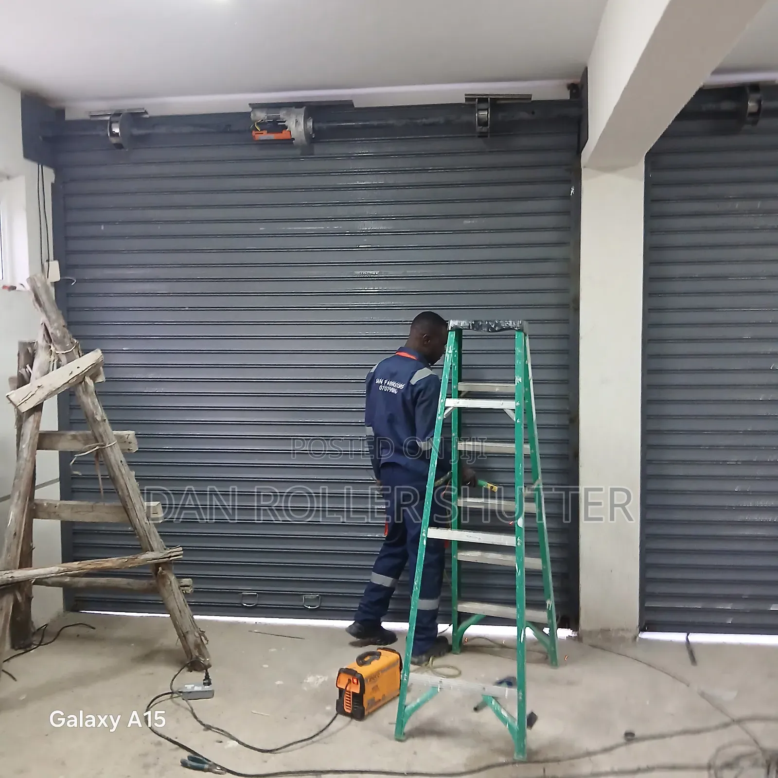 Electric Roller Doors With Remote Access