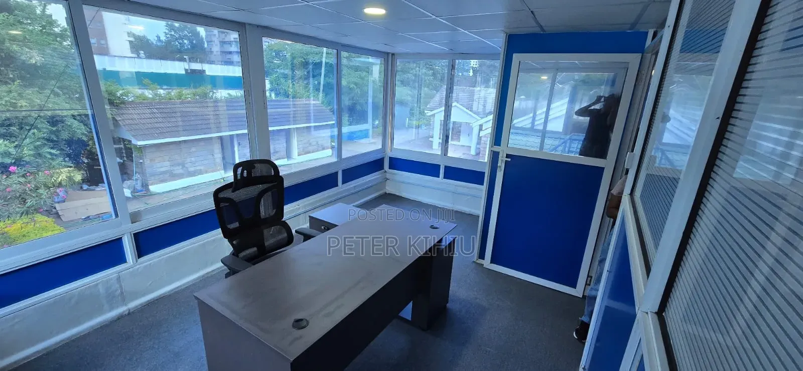 Ngong Road 240sqft Offices to Let With Chair and Table
