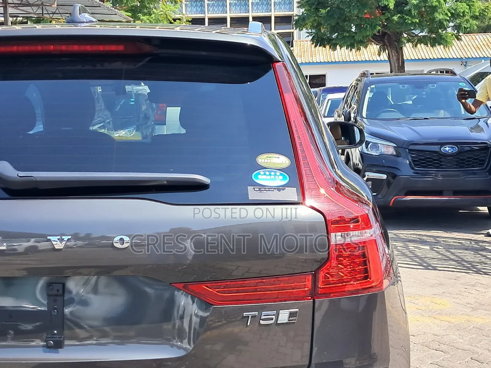 Volvo XC40 2019 Gray