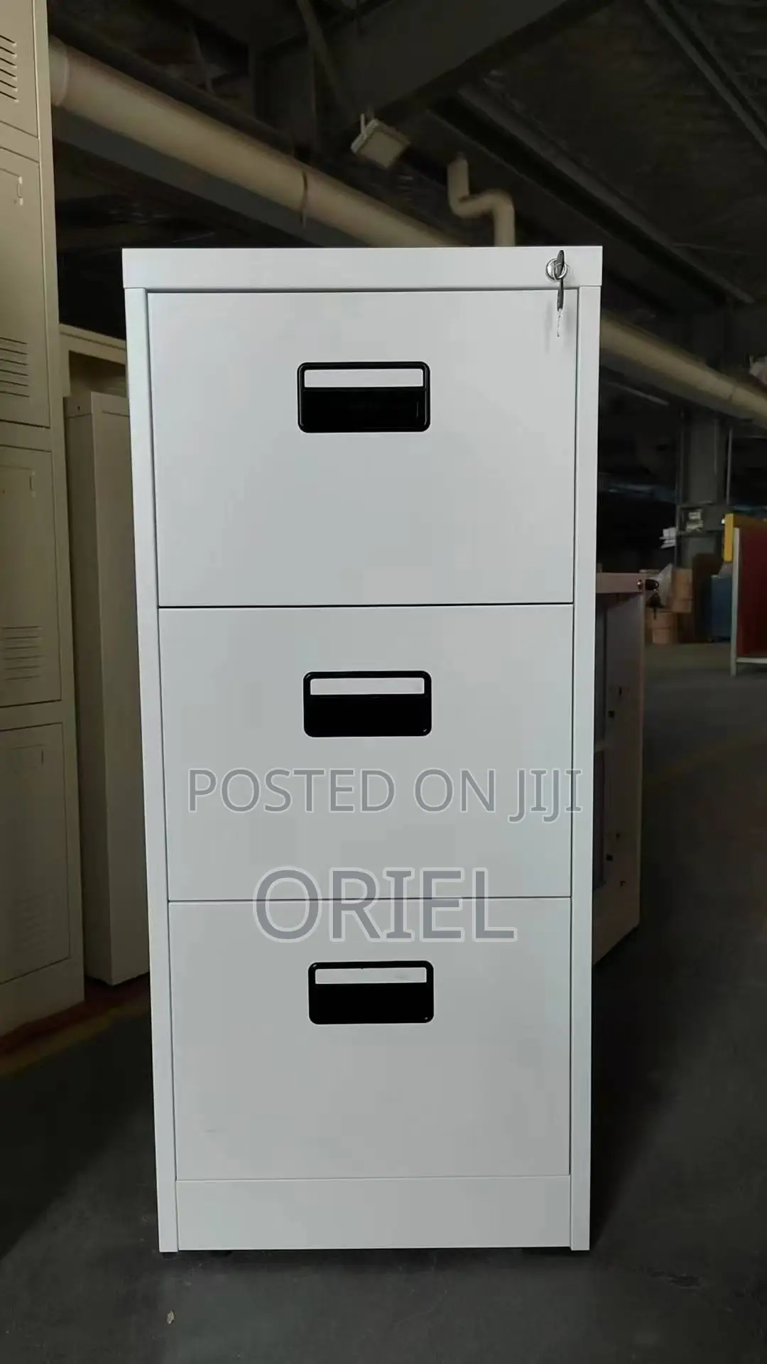 Office Cabinet : 3-Drawer File Cabinet