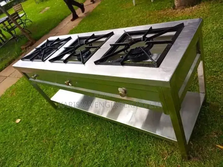 Commercial Gas Cooker With Three Burners
