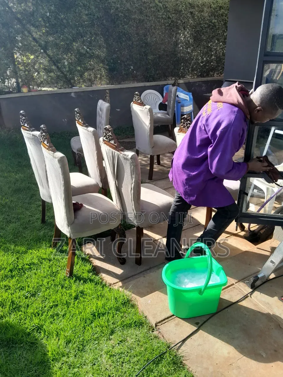 Get Our Professional Sofaset Cleaning. We Come to Your Place