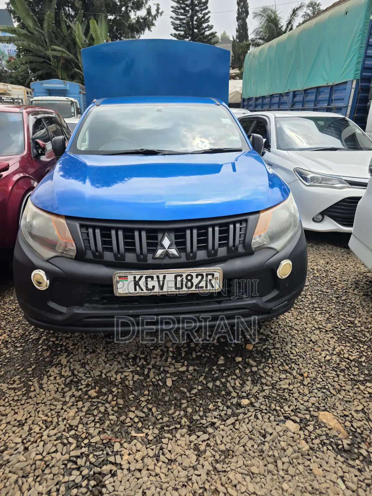 Mitsubishi L200 2015 Blue