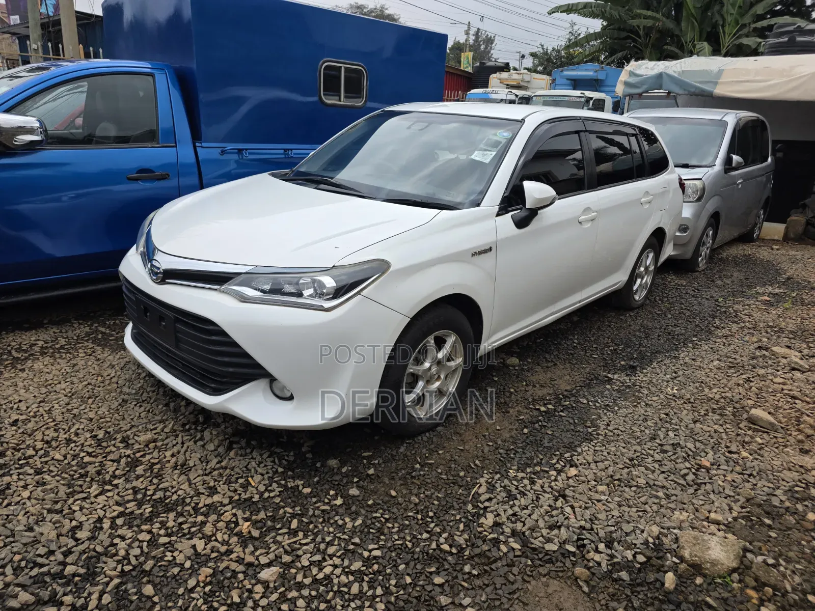 Toyota Corolla Fielder 2016 White