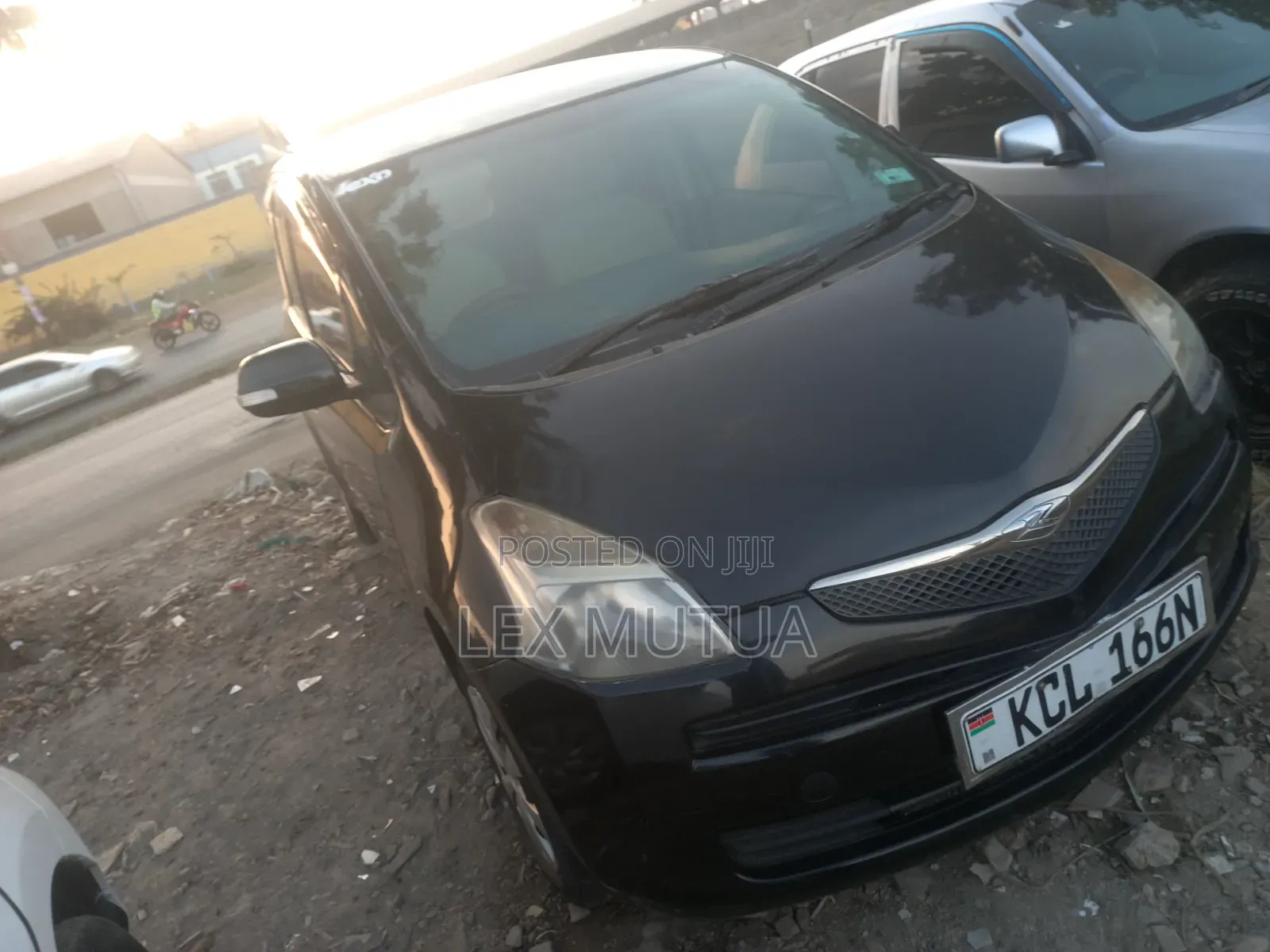 Toyota Ractis 2009 Brown