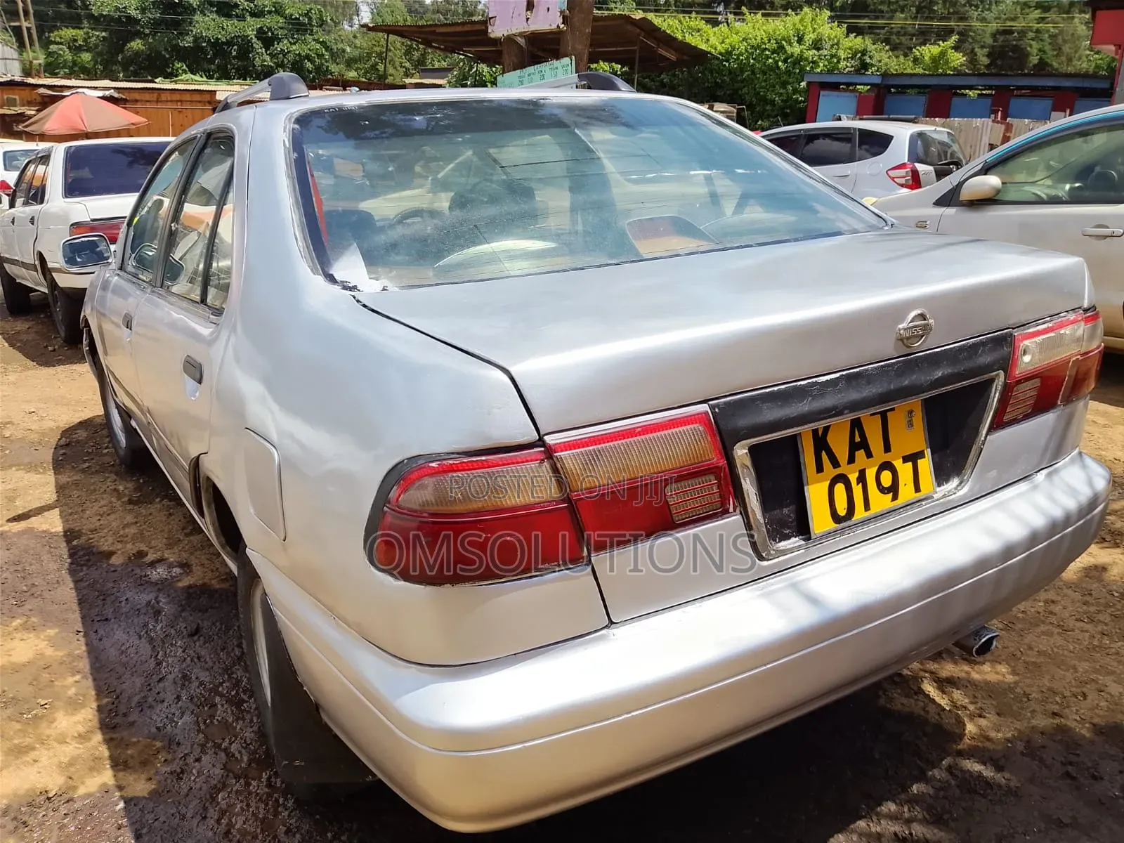 Nissan Sunny 1998 Silver