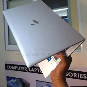 Laptop HP EliteBook 830 G8 8GB Intel Core i5 SSD 256GB