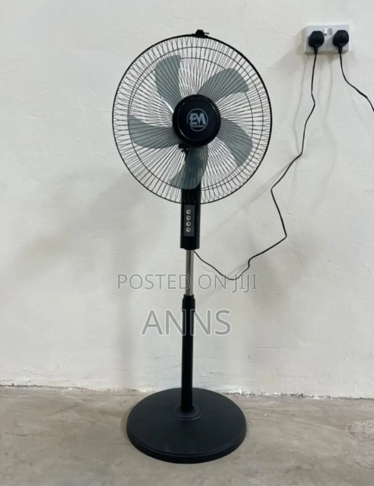 18" Electromate Standing Fan