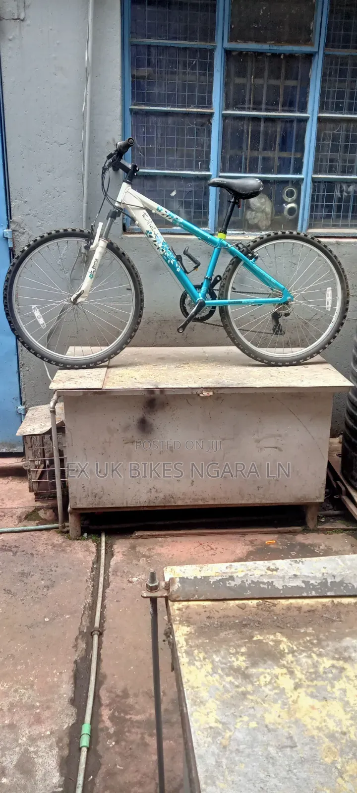Ex Uk Size 26 Twilight Aluminum Bicycle