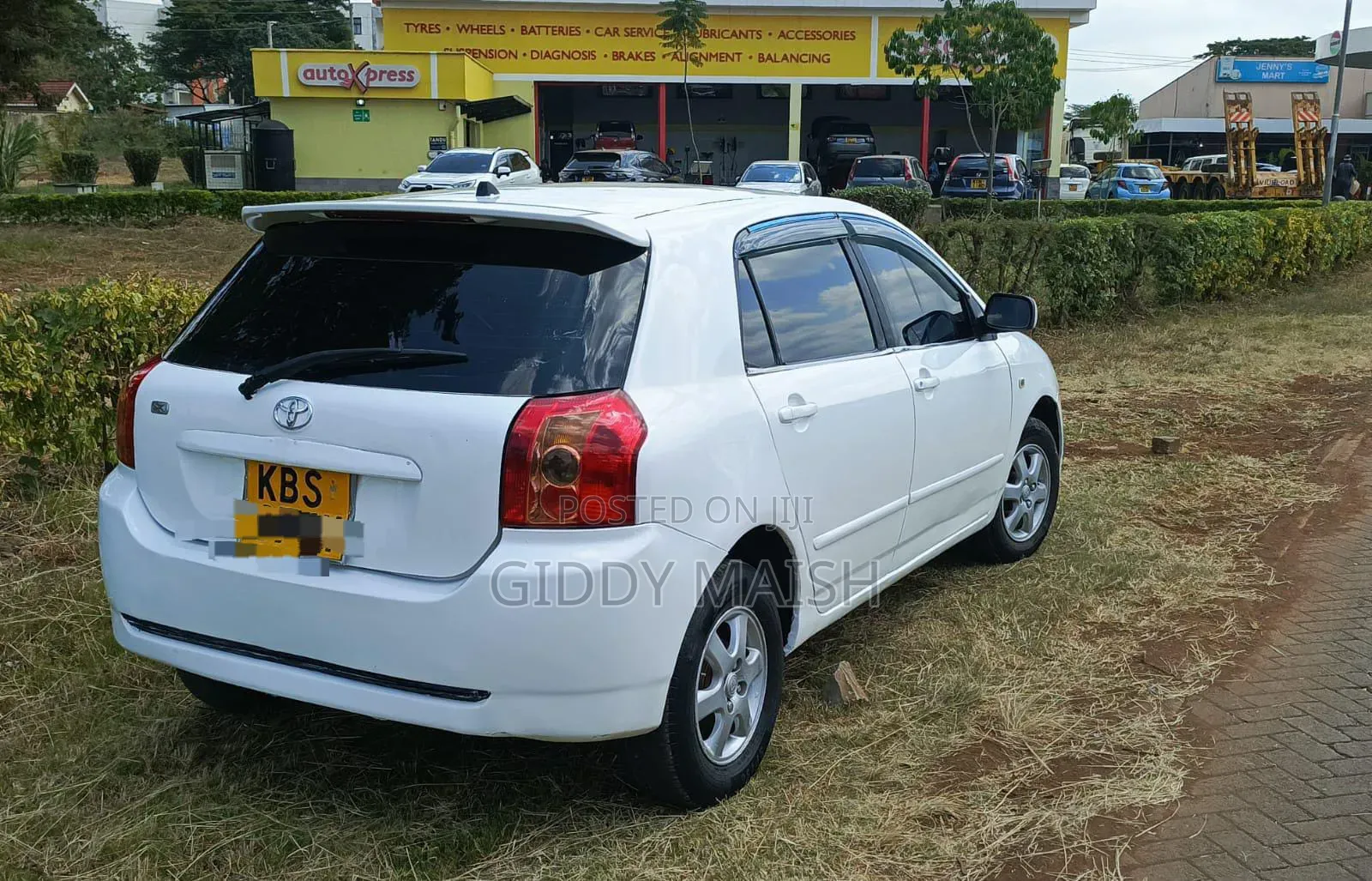 Toyota Corolla RunX 2006 White