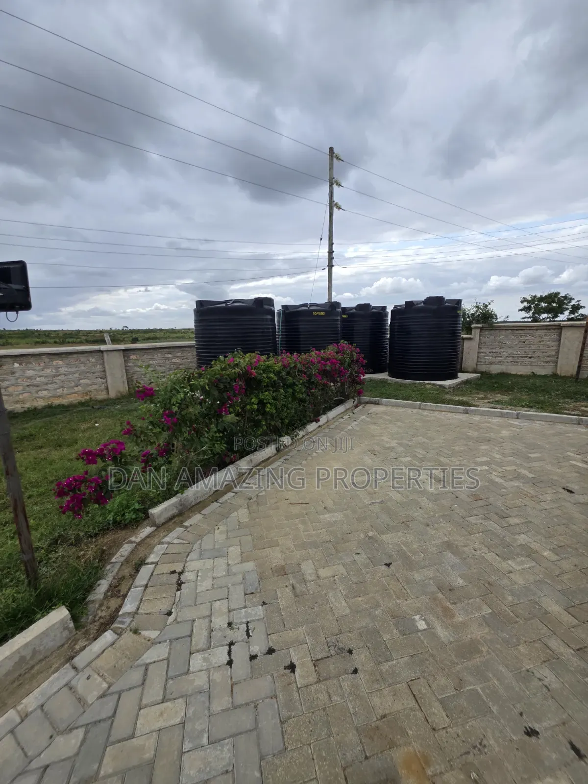 3bdrm Villa in Mnyenzeni, Mariakani for sale