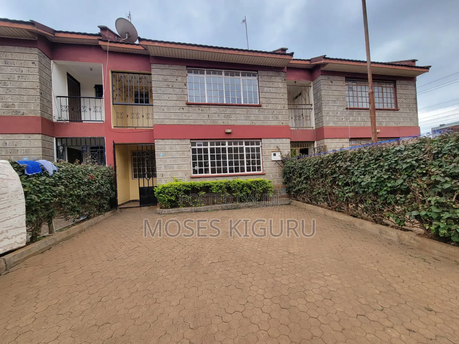 4bdrm Townhouse / Terrace in Kimbo for rent