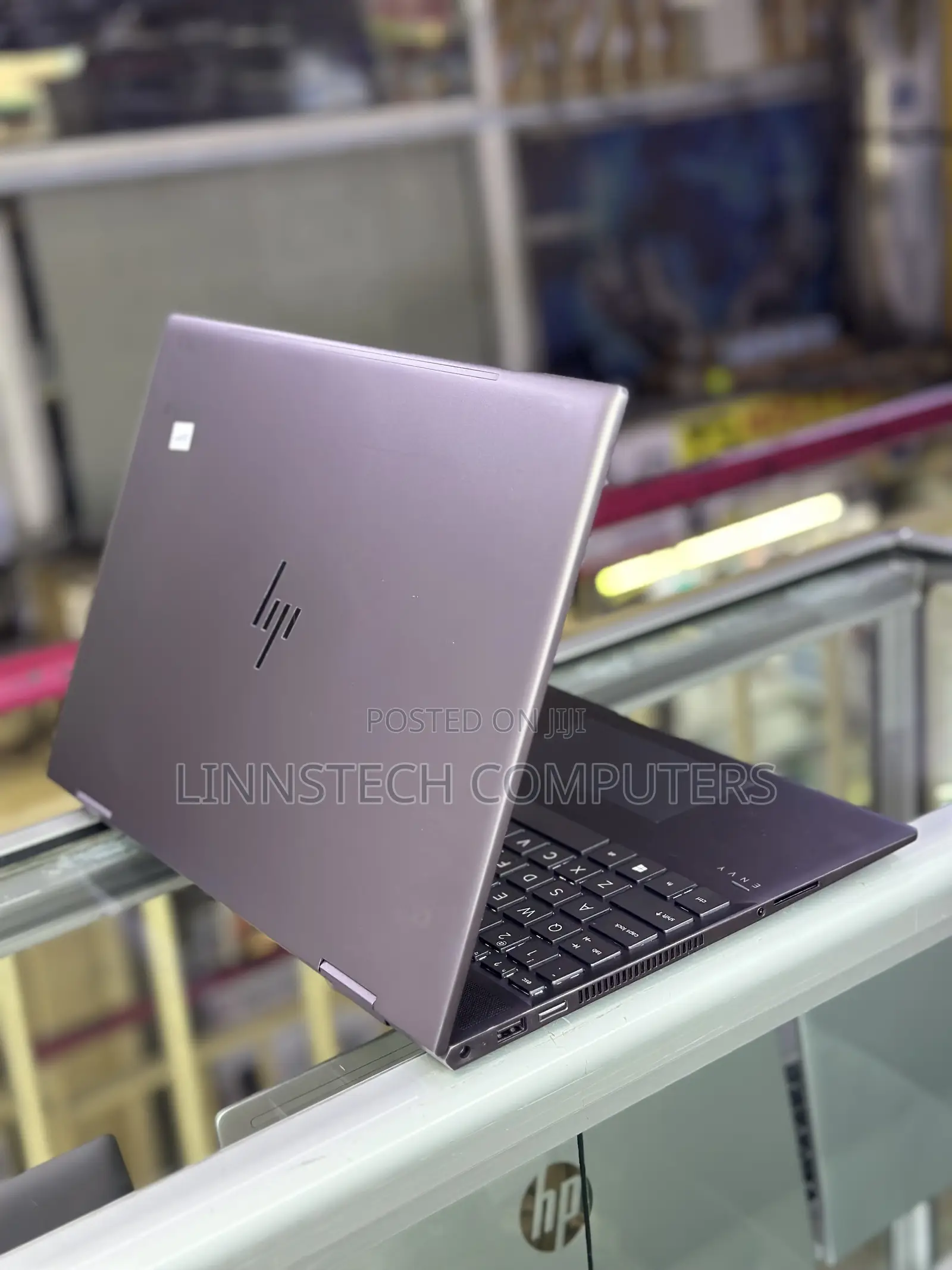 Laptop HP Envy X360 15t 8GB AMD Ryzen 5 SSD 256GB