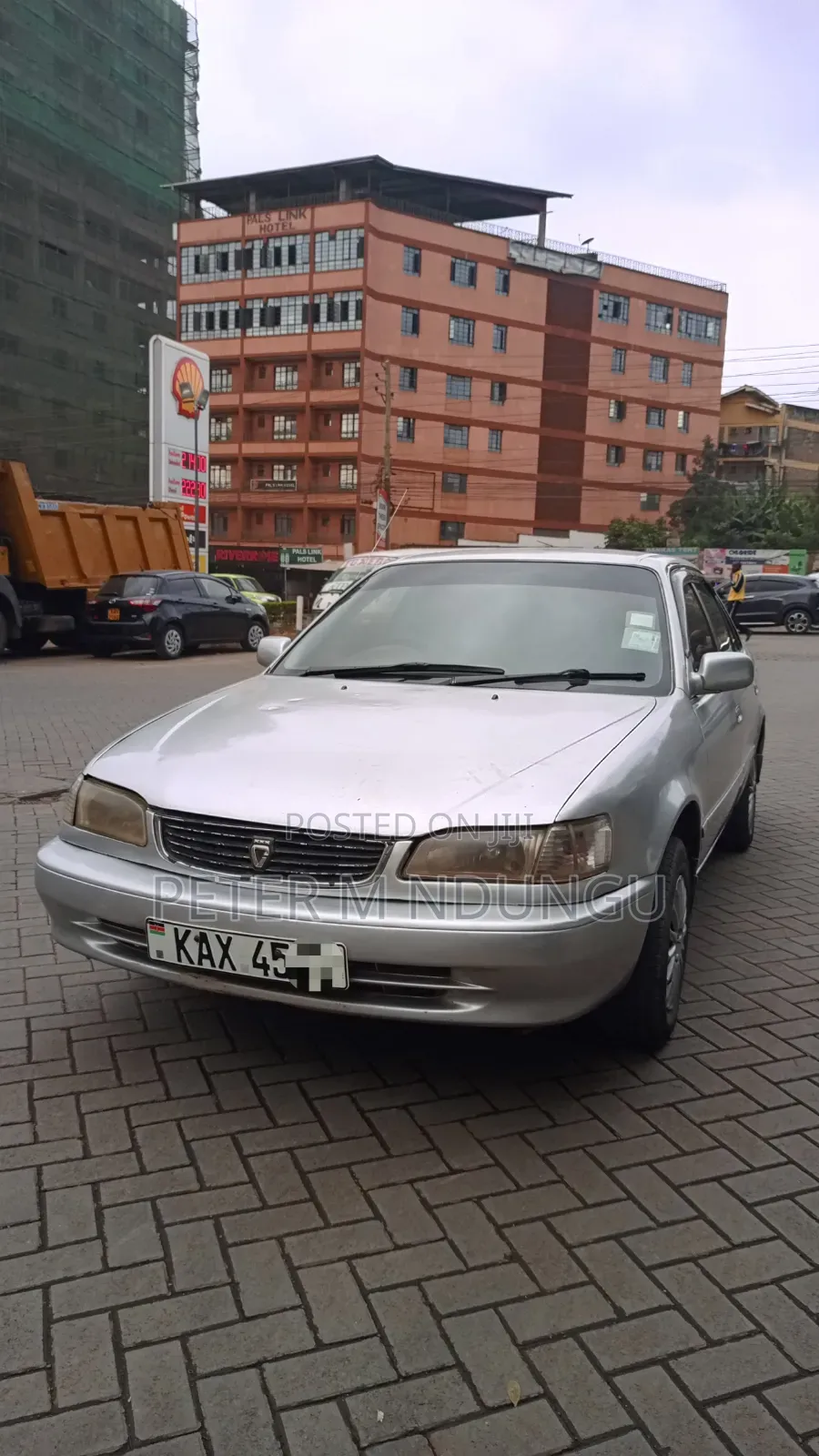 Toyota Corolla 2000 Silver