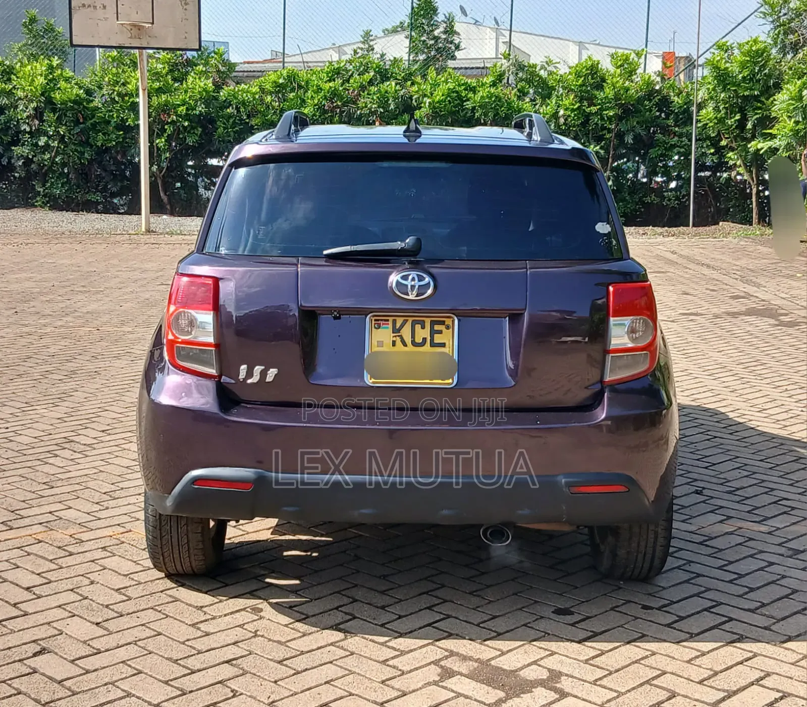 Toyota IST 2008 Brown