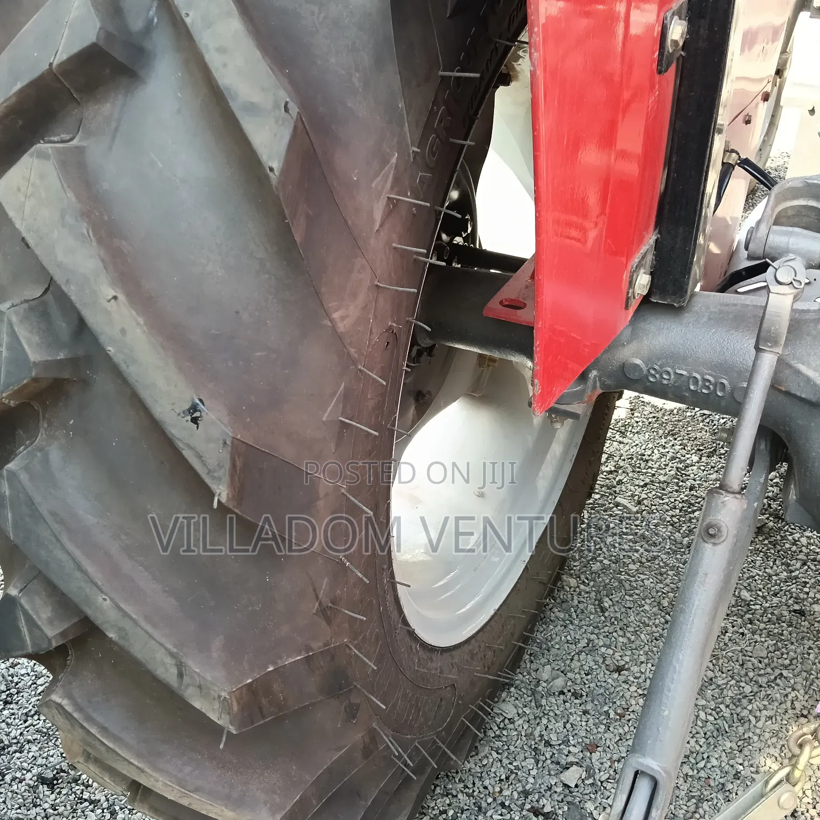 For Sale Massey Ferguson 240 as Good as New