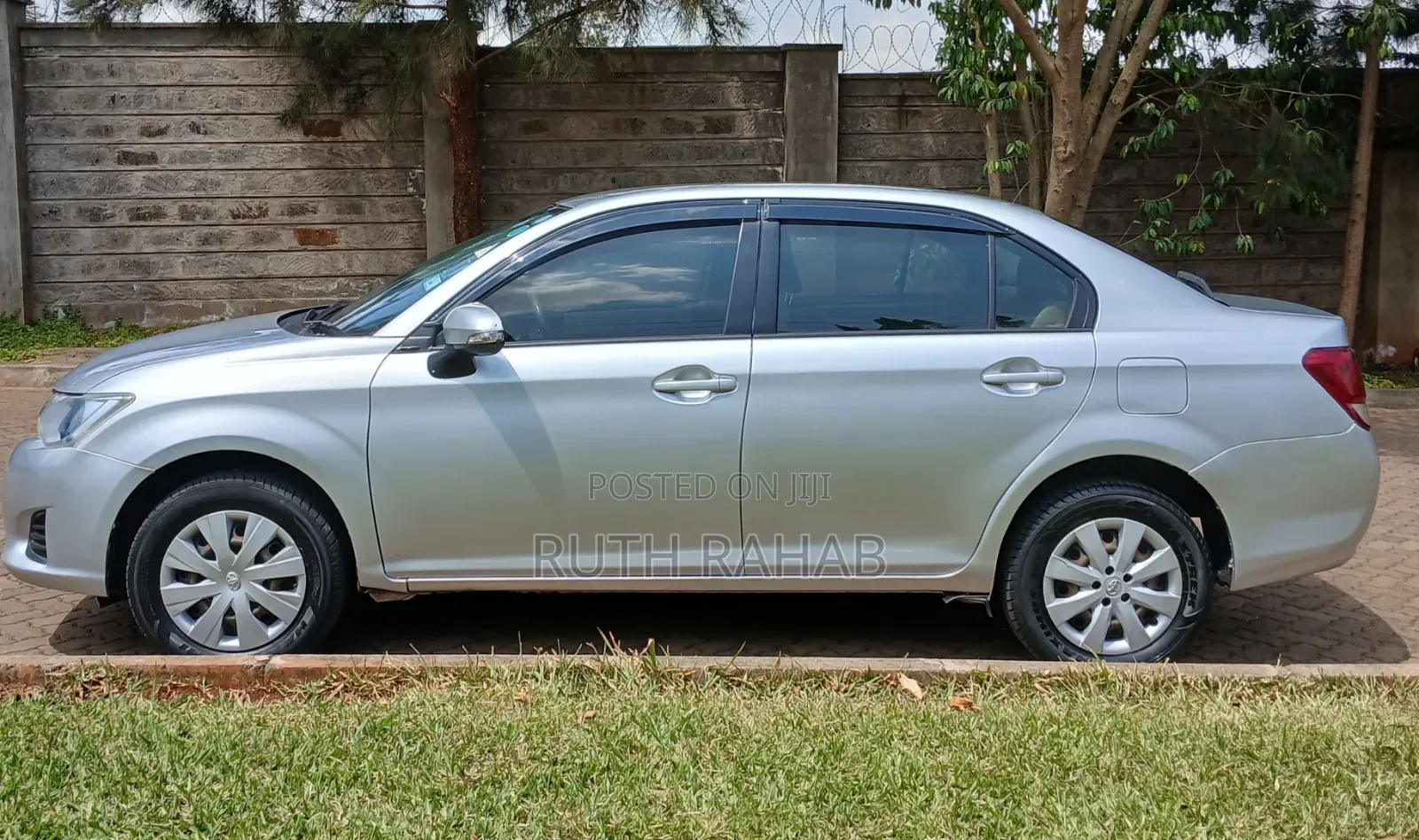 Toyota Axio 2006 Silver
