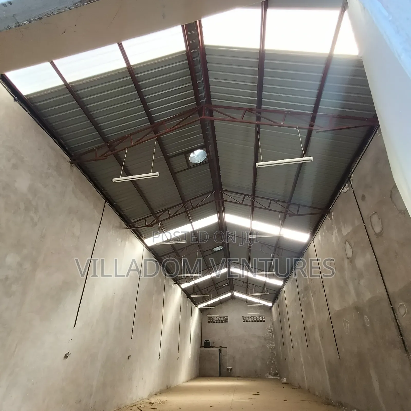 For Sale 4 Warehouses in Approximately in Half an Acre in Mwariki B