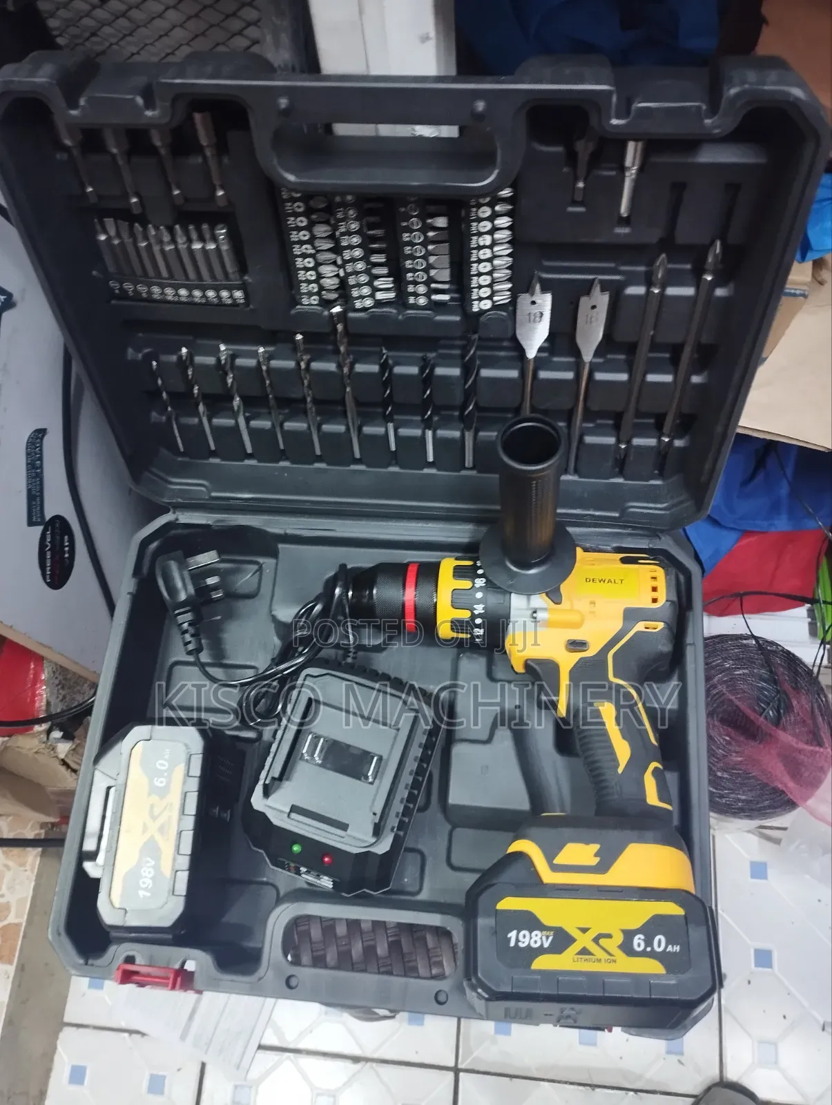 Dewalt Brushless/Cordless Drill
