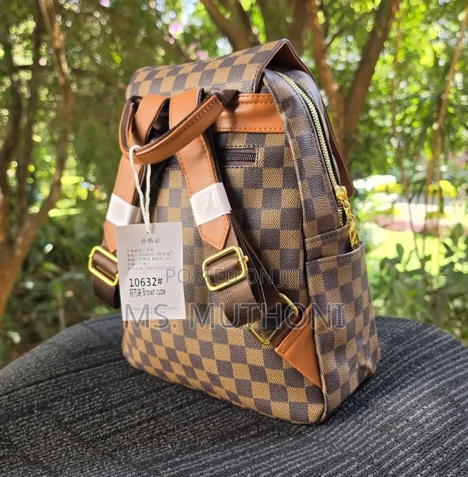 Luxury Checkered Unisex Eberyday Backpack