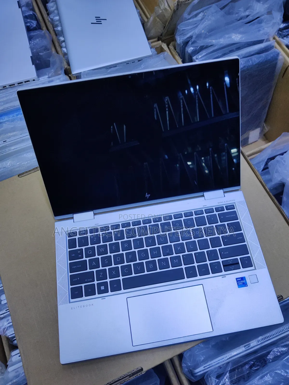 Laptop HP EliteBook 830 G8 16GB Intel Core i7 SSD 512GB