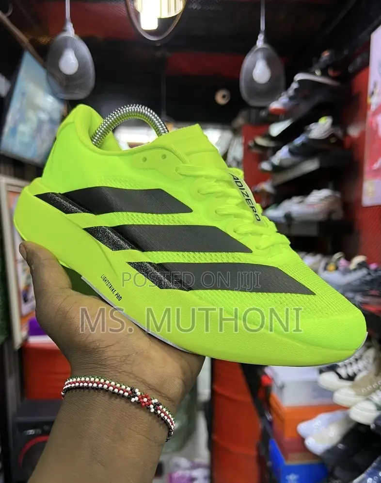 Adidas Racing / Marathon Sneakers